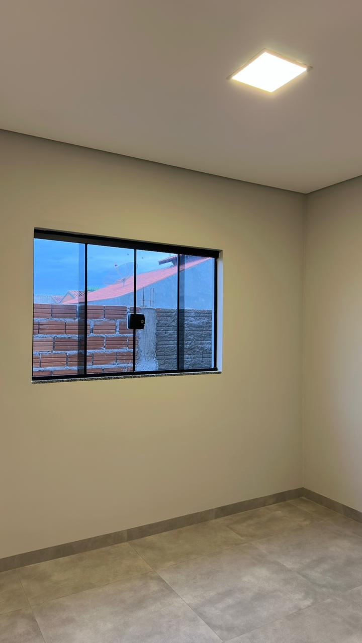 Quarto 2 com acabamento em gesso